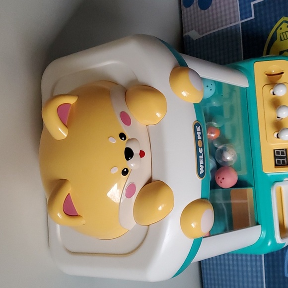 Claw machine - Picture 4 of 7